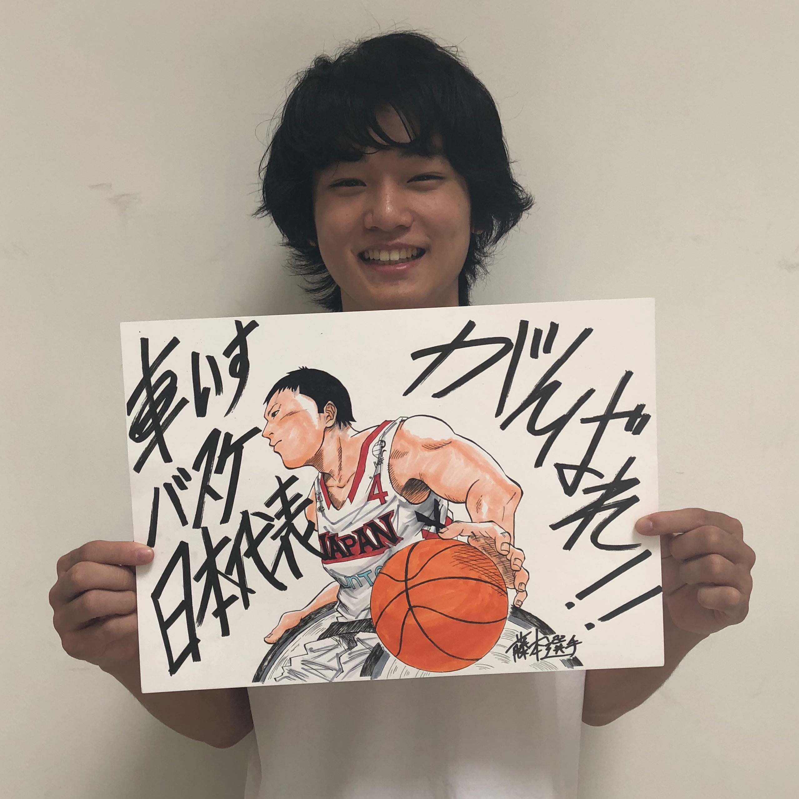 藤本選手が似過ぎ 笑 メンズノンノモデル中川大輔さんから車いすバスケ日本代表へ応援メッセージ パラスポ Para Spo Plus