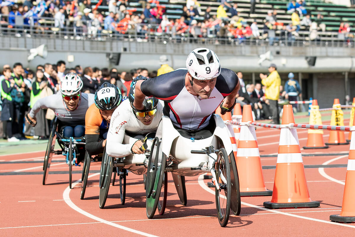 パラ陸上を支える最先端技術に迫る ホンダブランドの最新車いすレーサー 翔 に込められた技術者の思い パラスポ Para Spo Plus