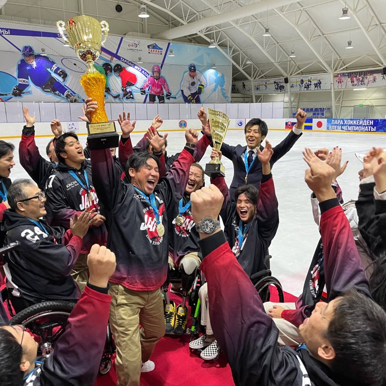 パラアイスホッケー世界選手権日本が全勝優勝でAプール復帰！
