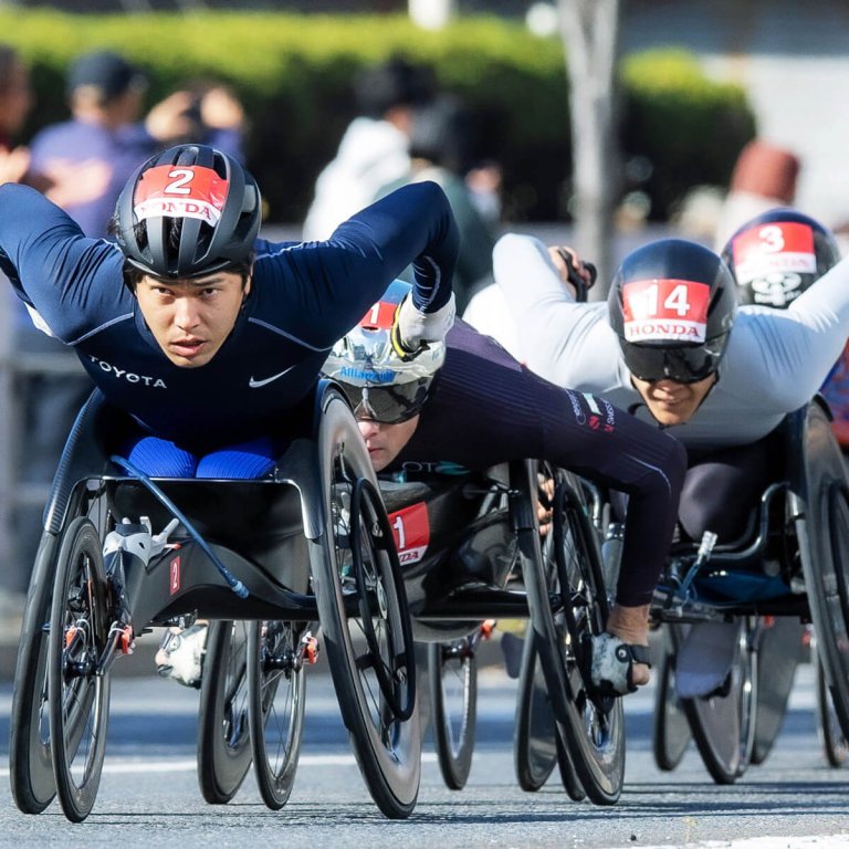 フグが５連覇、プレア７連覇！ 沿道にも選手にもかつての賑わい